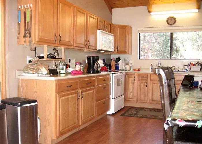 Mountain Vacation With Breathtaking Views Of The Mogollon Rim In Arizona *