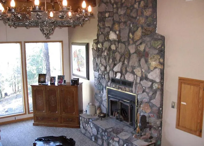 Mountain Vacation With Breathtaking Views Of The Mogollon Rim In Arizona